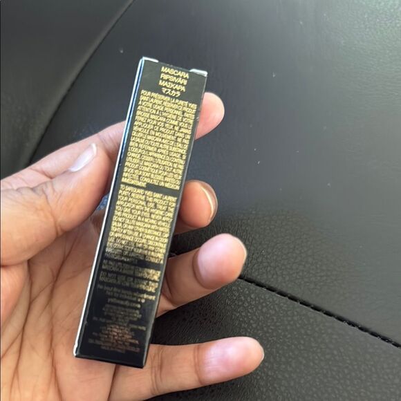 Yves Saint Laurent Black Mascara for Voluminous Lashes NIP - Picture 5 of 9